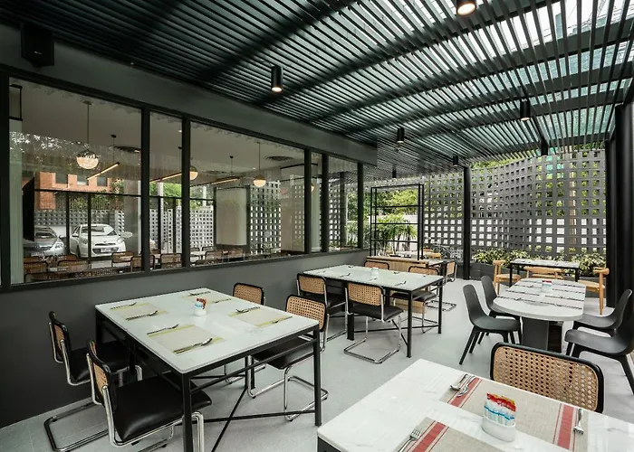Hotel Amber Sukhumvit 85