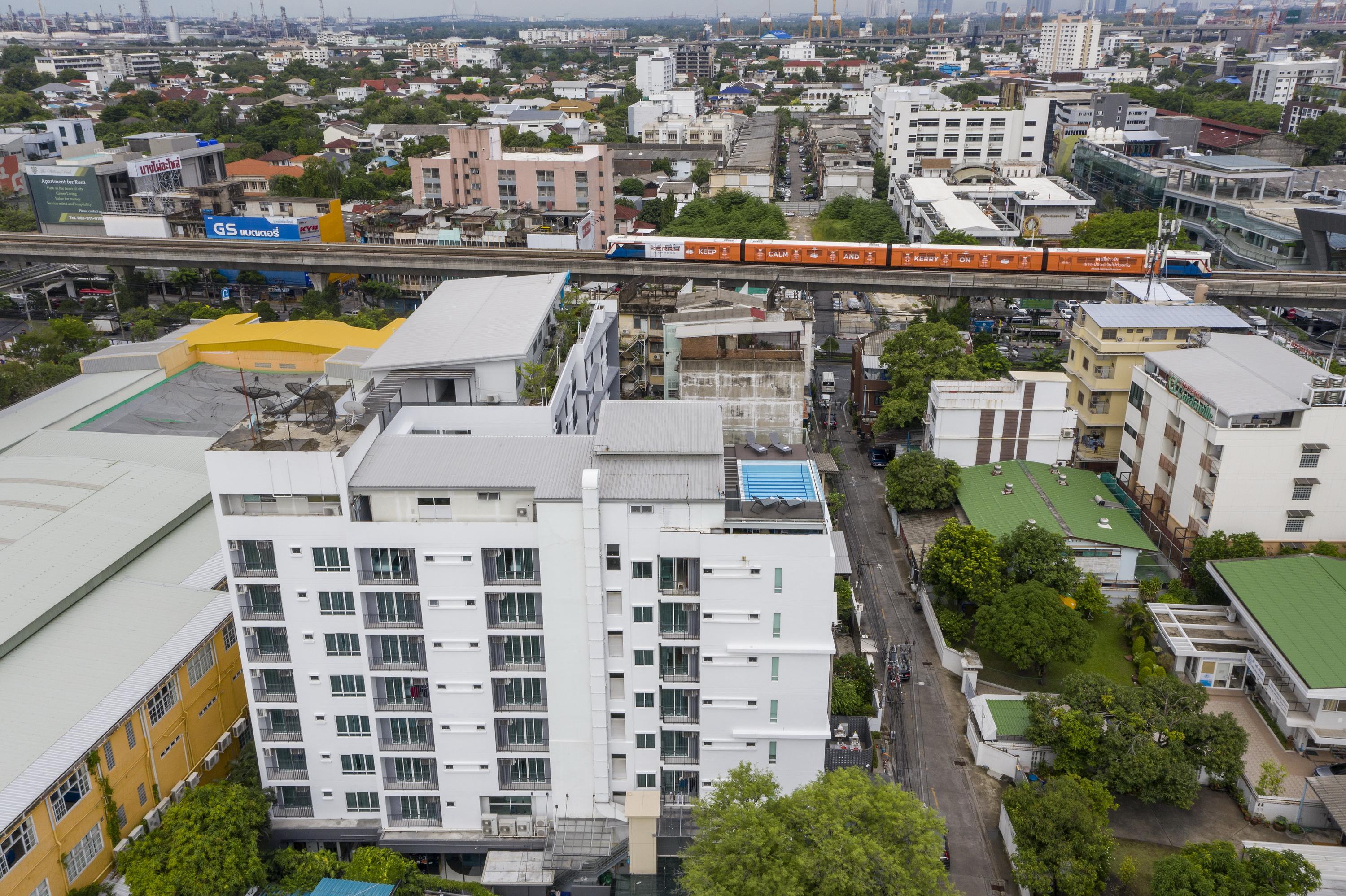 โรงแรมแอมเบอร์ สุขุมวิท 85 3*