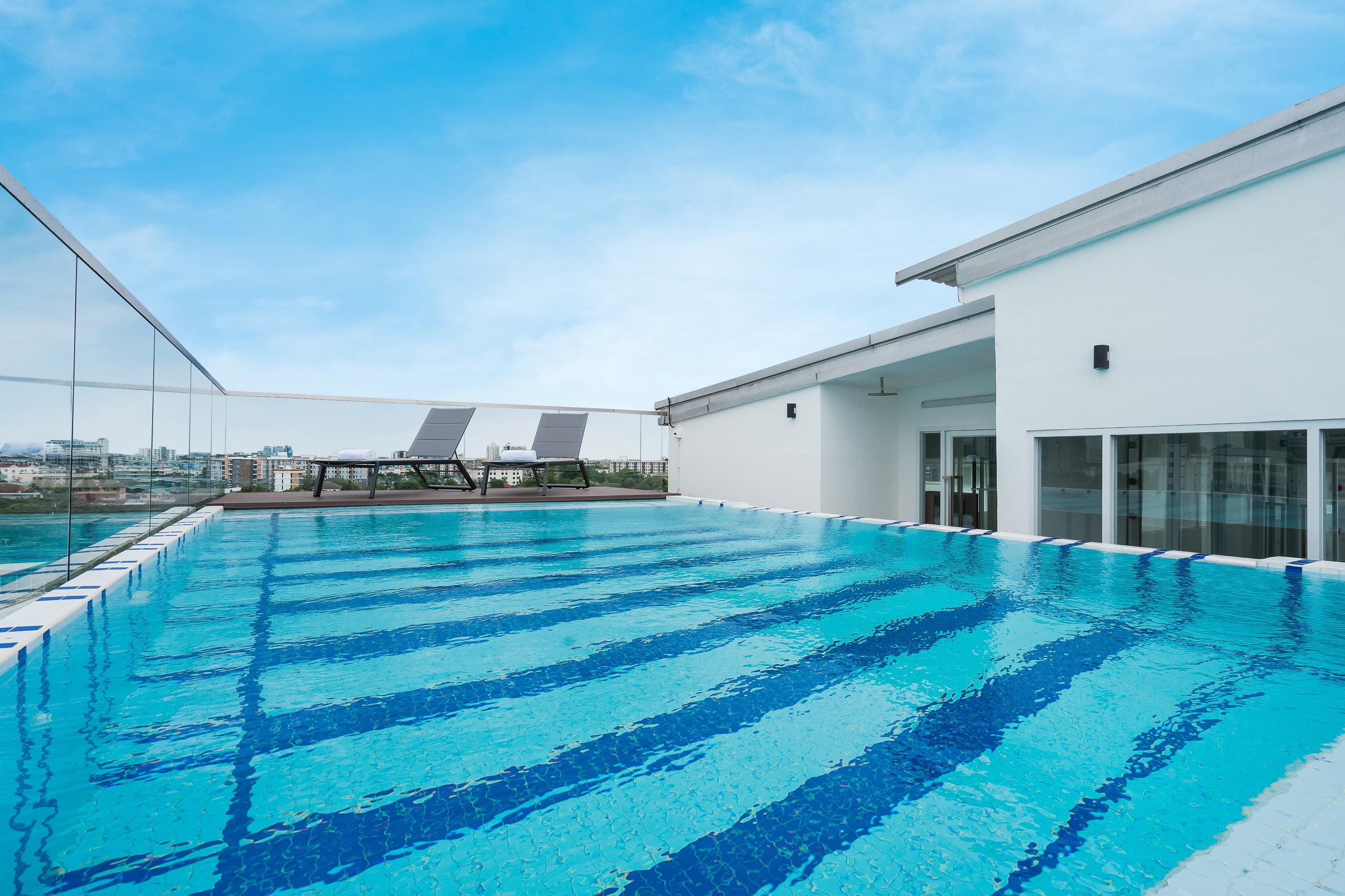 โรงแรมแอมเบอร์ สุขุมวิท 85 กรุงเทพมหานคร